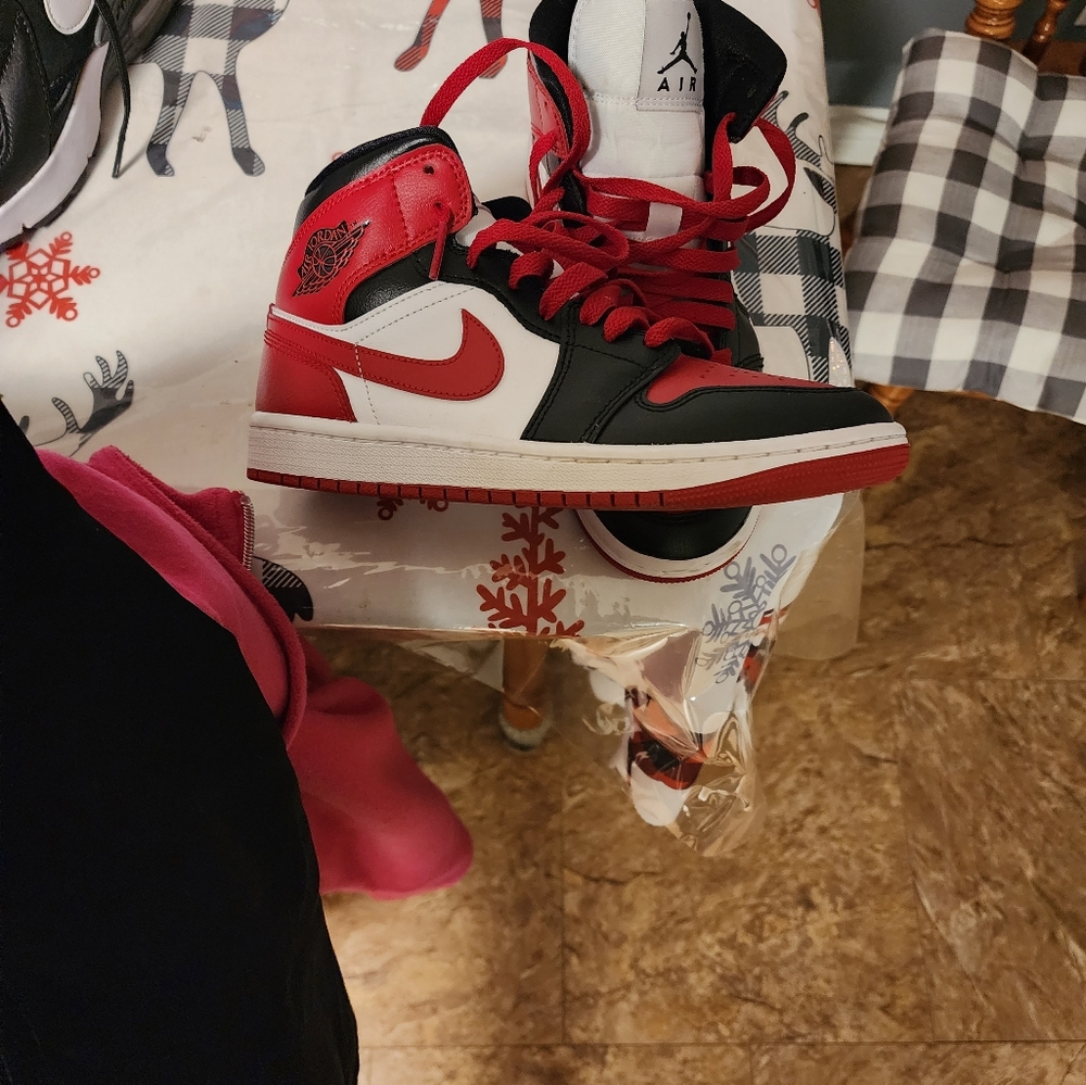 Nike shoes